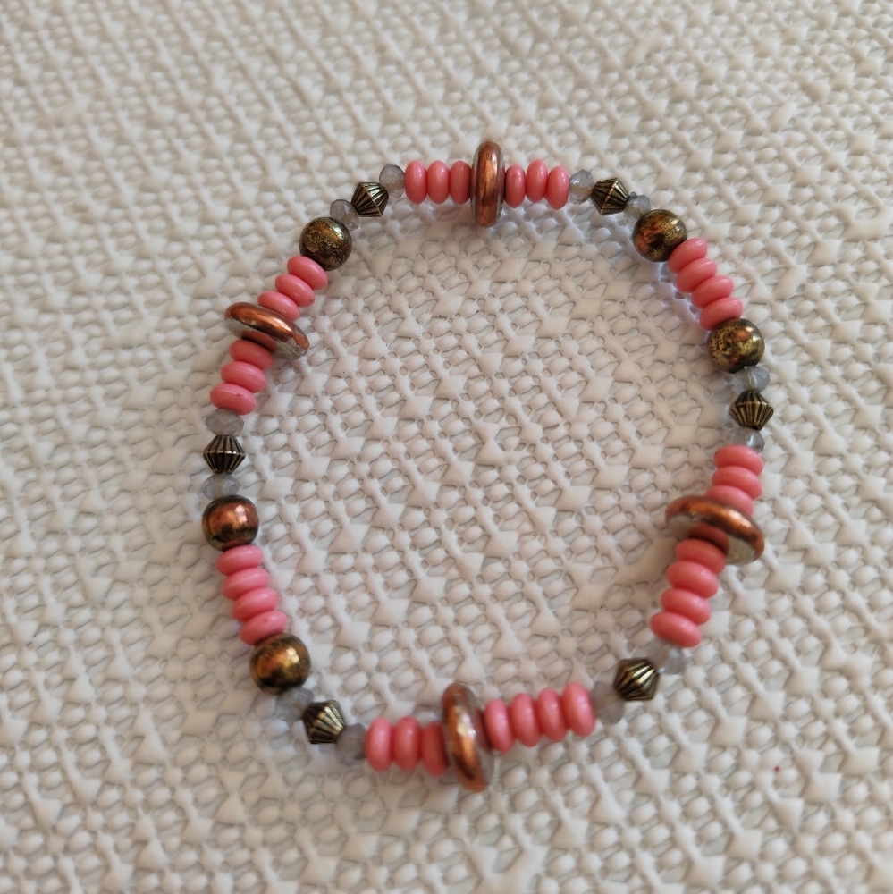 3/$30💜Set of 3 stackable bracelets - Picture 4 of 8